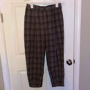purple and black plaid polyester/rayon pants. deep front pockets, no back pocket
